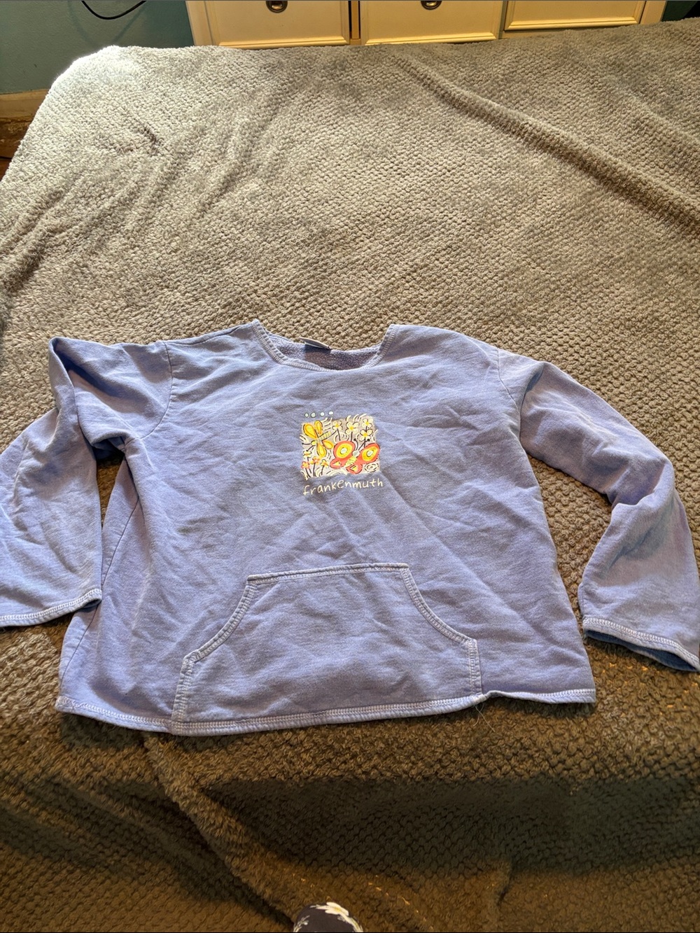 Womens size L Frankenmuth  Lavender Sweatshirt -